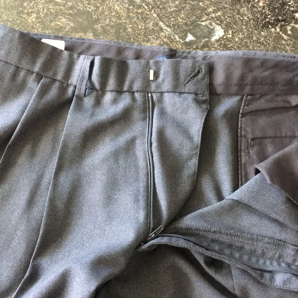 Dockers dress pants - Picture 3 of 3